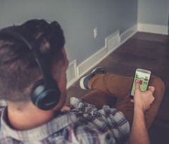 男子搬家式盜竊:煙灰缸床單什么都偷